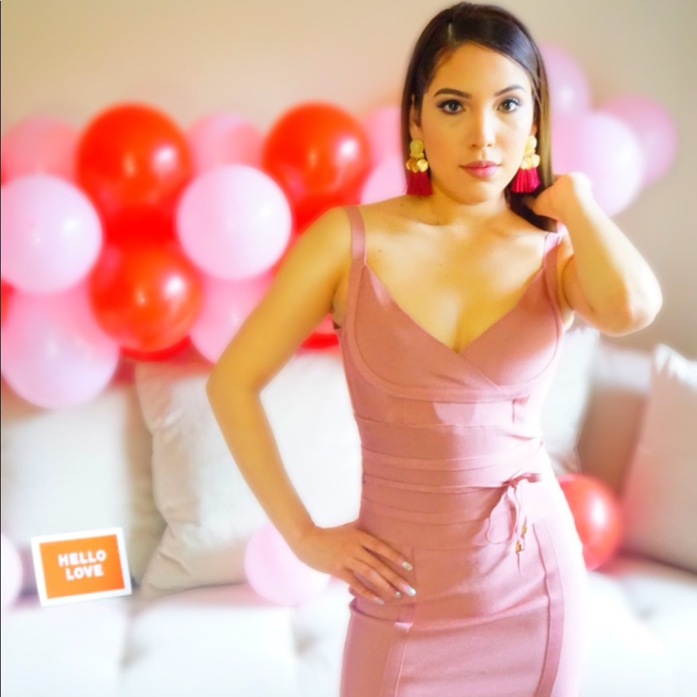 LAST ONE!! HOST PICK! Pink Bandage Dress Size:L - Picture 7 of 7